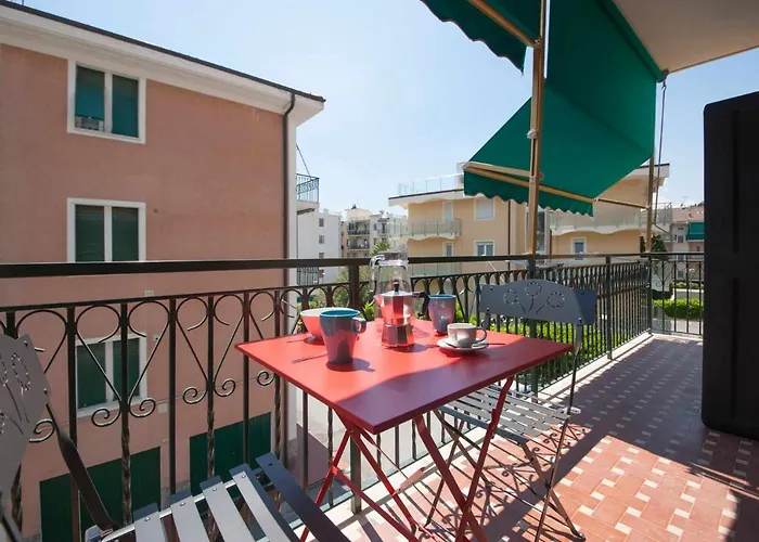 Apartment Cipriani 5 Rivieraholiday Pietra Ligure