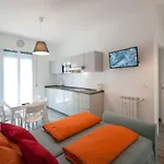 Cipriani 5 Rivieraholiday Daire Pietra Ligure